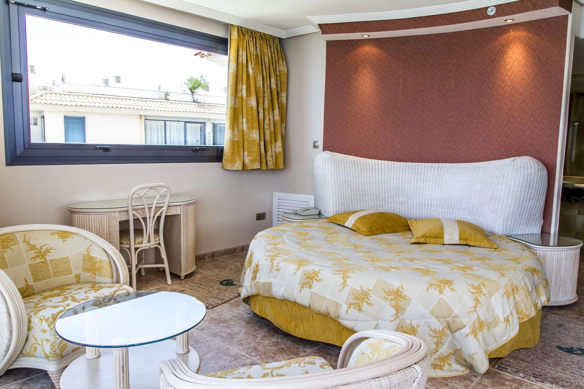 ל'אלפאס דל פי Kaktus Hotel Kaktus Albir מראה חיצוני תמונה